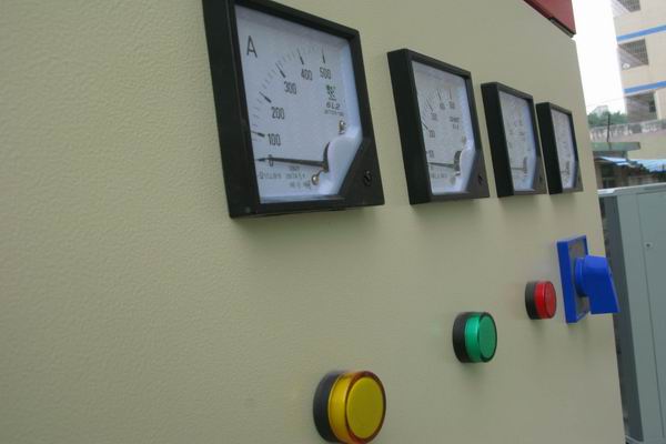 鄂伦春配电柜-3683讲讲配电柜注意事项